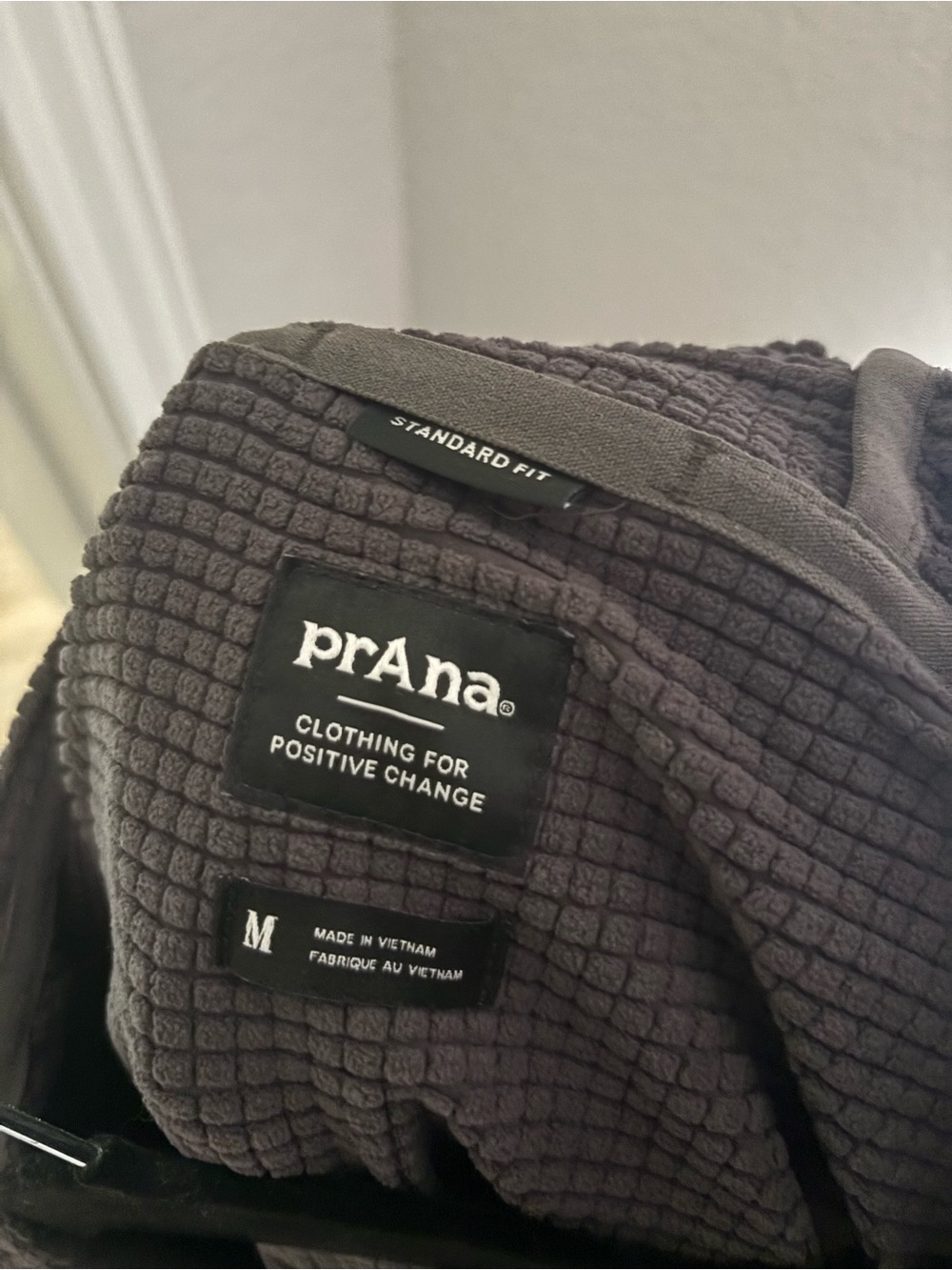 Prana Men's Brown Lightweight Hooded Zip Jacket - Picture 3 of 3